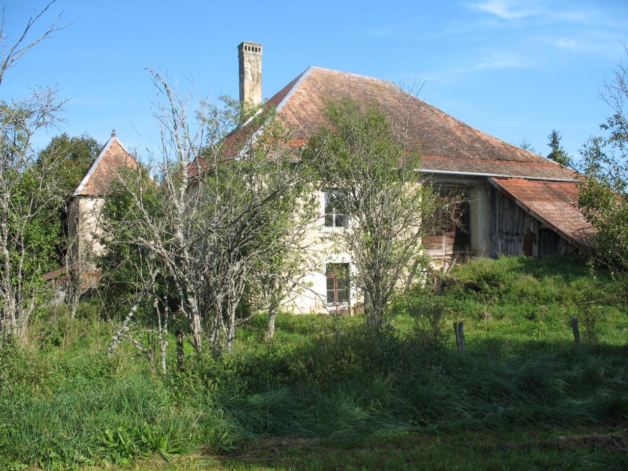Le Relais Des Deux Tours Bed & Breakfast Brémondans Dış mekan fotoğraf