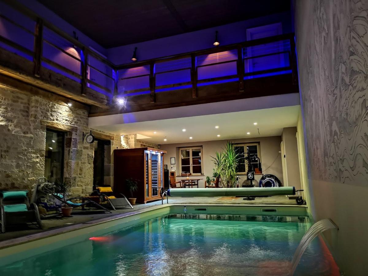 Le Relais Des Deux Tours Bed & Breakfast Brémondans Dış mekan fotoğraf